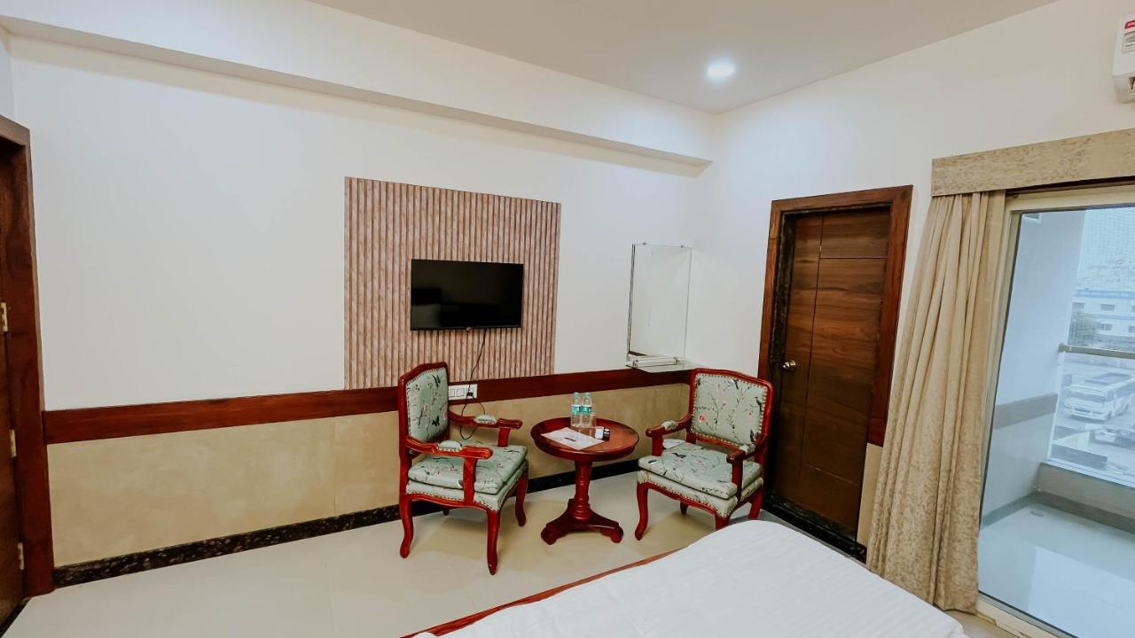 Hotel Tirth By Sonu'S Ujjain Εξωτερικό φωτογραφία